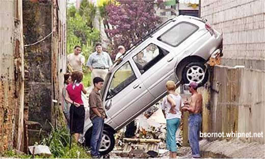 After the Tsunami, Katrina Aftermath, Hurricane force winds