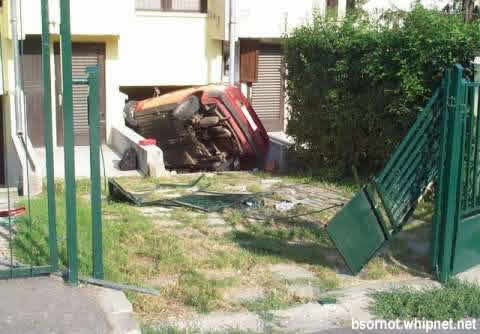 underground parking, parking garage